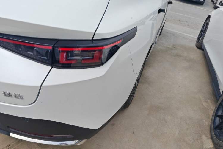 Used CHANGAN Eado DD 2023 Blue Whale NE 1.5T GDI DCT Navigation Model Right Rear Taillight