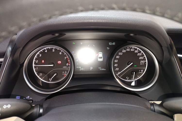 Used Toyota Camry 2023 2.0G Luxury Edition