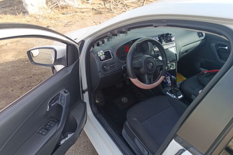 Used Volkswagen Polo 2013 1.4L Automatic Comfort Edition
