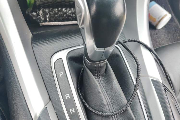 Used Ford Mondeo 2013 1.5L GTDi180 Fashion Edition Gear Lever