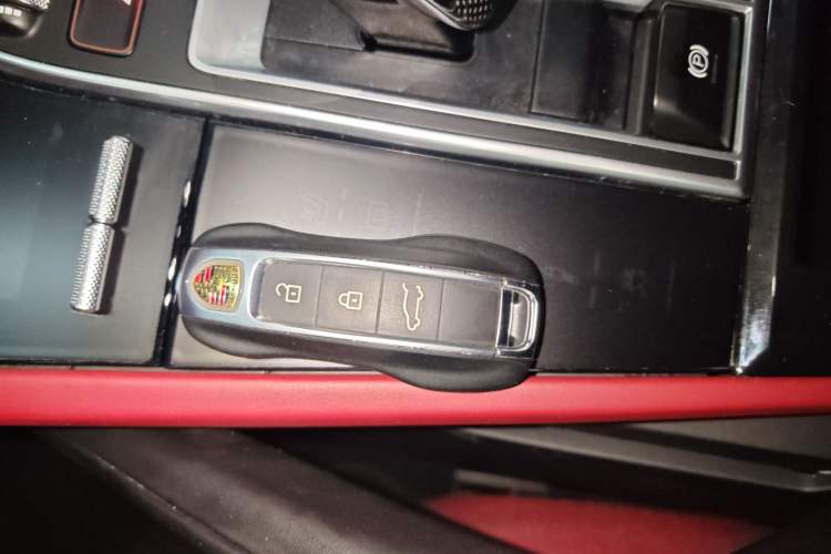 Used Porsche Cayenne E-Hybrid 2021 Cayenne E-Hybrid 2.0T