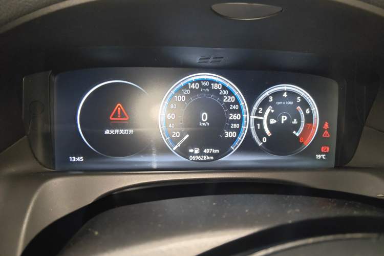 Used Jaguar XFL 2019 XFL 2.0T 250 PS Two-Wheel-Drive Luxury Edition