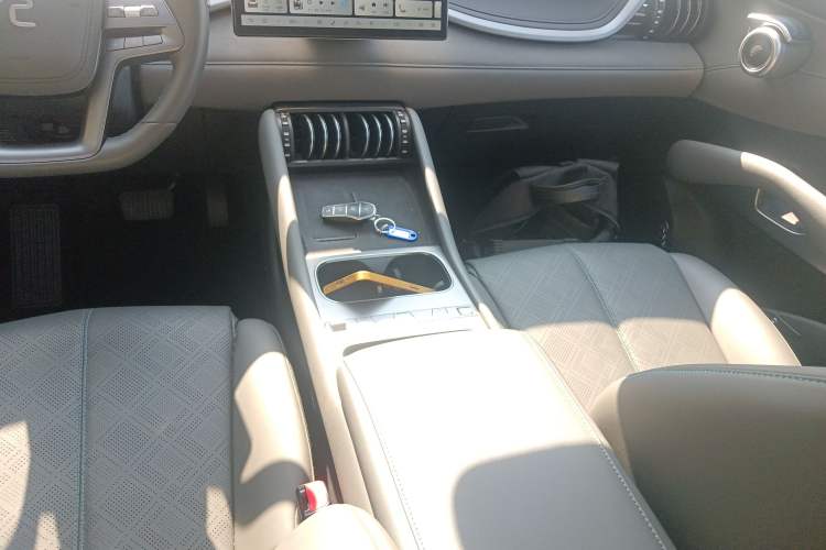 Used BYD Yuan PLUS 2025 Intelligent Driving Version 510 KM Beyond-Grade Edition
