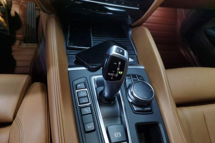 Used BMW X6 2017 xDrive28i