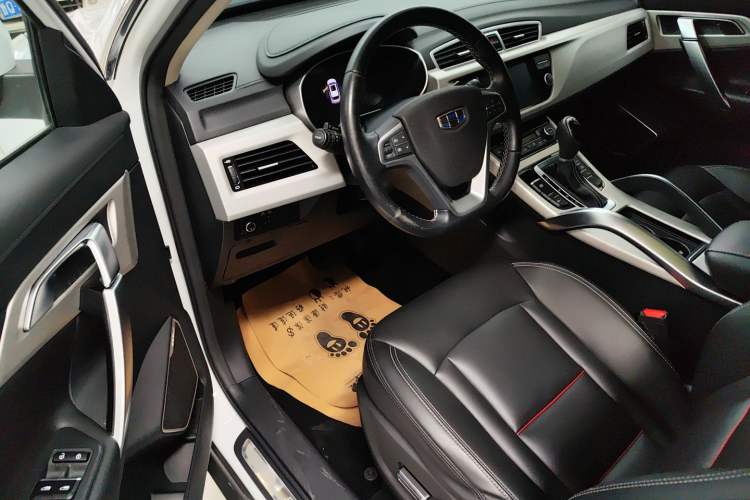 Used Geely Auto Emgrand X7 Sport 2018 1.8TD Automatic Two-Wheel Drive Smart Connect 4G Internet Edition