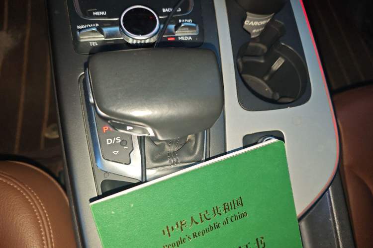 Used Audi Q7 2018 40 TFSI Comfort Model