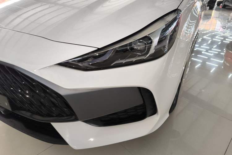 Used MG 5 2023 180 DVVT CVT Luxury Edition
