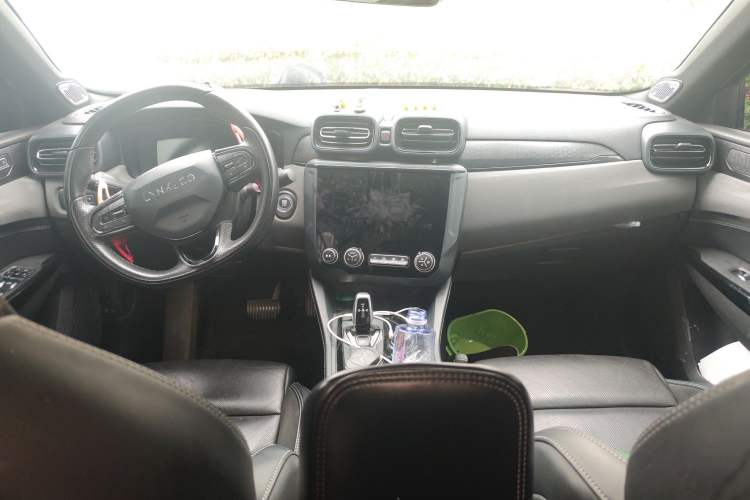 Used Lynk & Co 03 2022 2.0TD DCT JingPro
