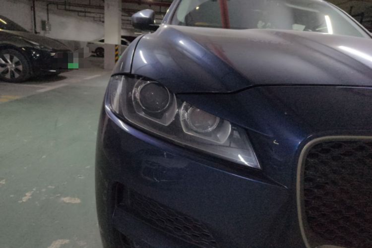 Used Jaguar F-PACE 2019 2.0T Four-Wheel Drive Urban Luxury Edition