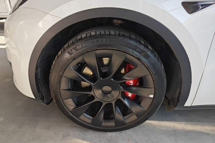 Used Tesla Model Y 2022 Rear-Wheel-Drive Version
