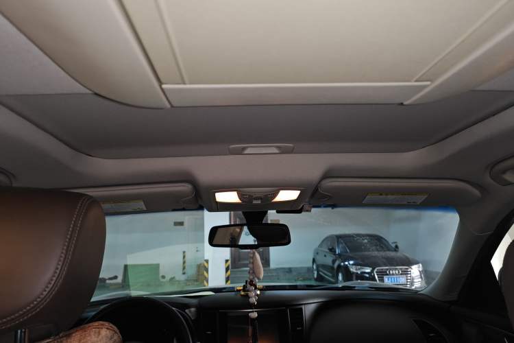 Used Infiniti QX70 2013 3.7L Supreme Edition