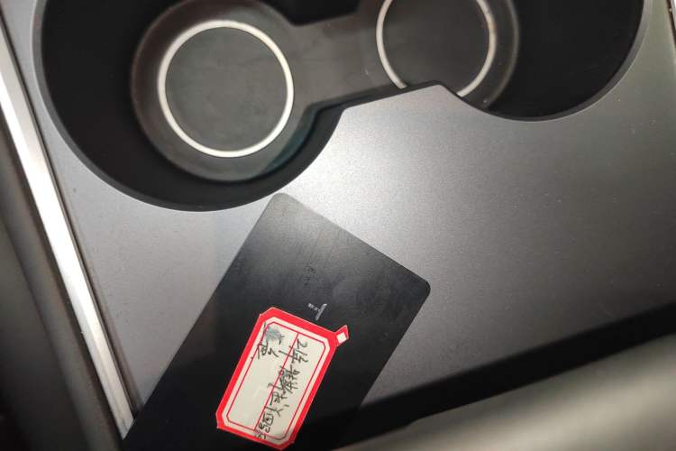 Used Tesla Model Y 2021 Long-Range All-Wheel-Drive Version