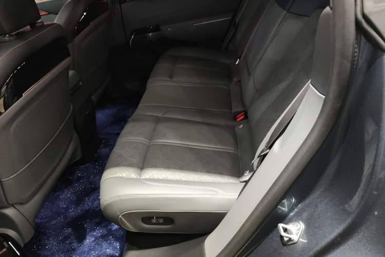 Used Zeekr 7X 2025 75 kWh Rear-Wheel Drive Intelligent Driving Version
