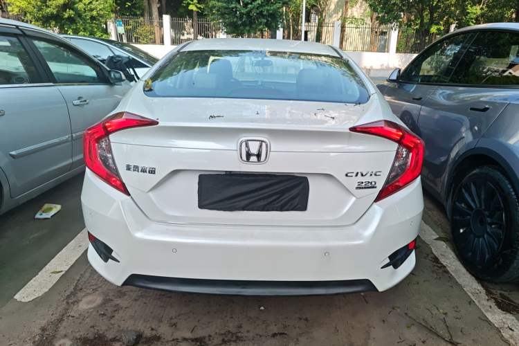 Used Honda Civic 2016 220TURBO CVT Luxury Edition Rear