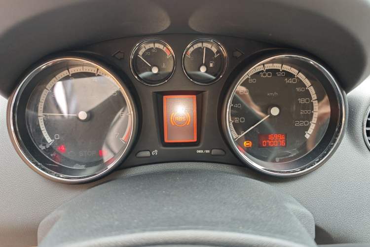 Used Peugeot 408 2010 2.0L Automatic Comfort Edition