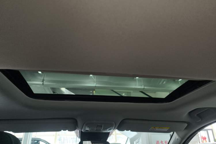 Used GAC Trumpchi M6 2023 PRO 270T DCT Luxury Edition Headliner