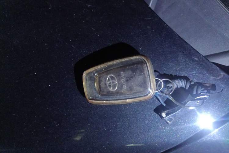 Used Toyota RAV4 2023 2.0L CVT Two-Wheel Drive Fashion Edition
