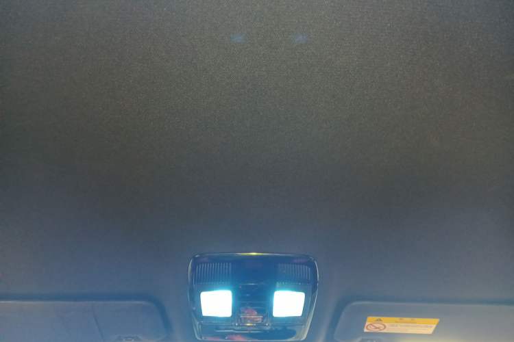 Used Mazda 3 Axela 2016 Sedan 1.5L Automatic Comfort Model Headliner