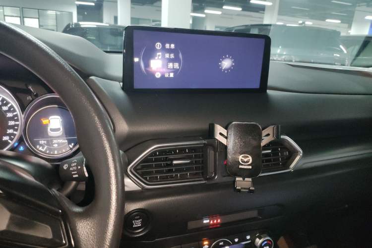 Used Mazda CX-5 2024 2.0L Automatic Two-Wheel Drive Comfort Version Audio And AC Panel