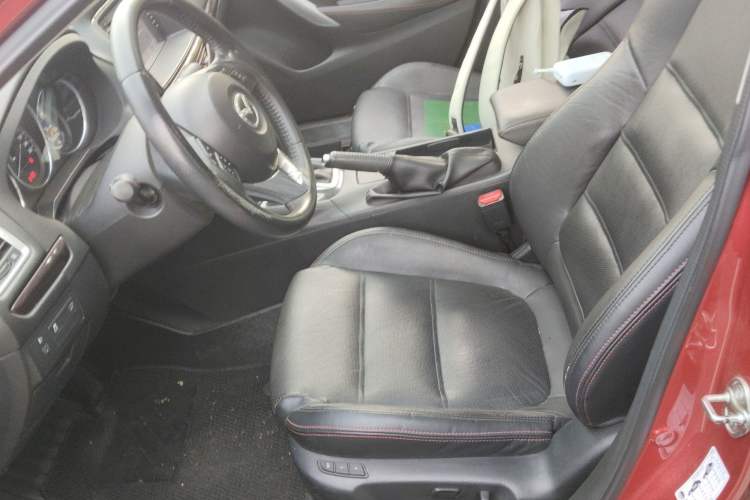 Used Mazda Atenza 2015 2.0L Blue Sky Luxury Edition