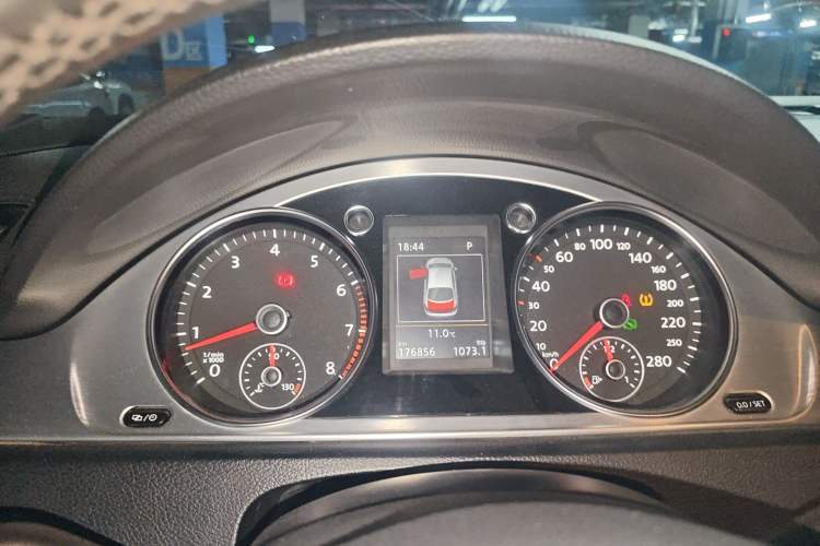 Used Volkswagen FAW-Volkswagen CC 2015 1.8TSI Luxury Model