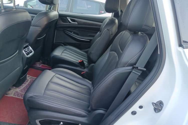 Used Dongfeng Fengon 580 2022 1.5T Automatic Luxury Version