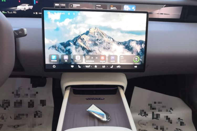 Used Avatr 06 2025 Max All-Electric Version