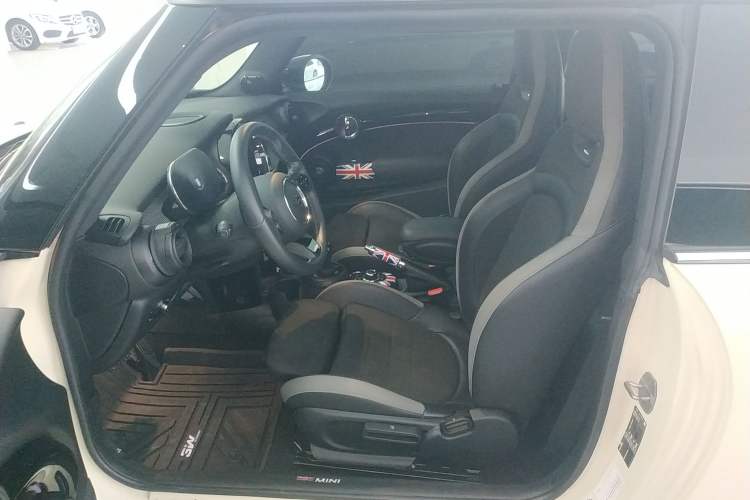 Used MINI 2022 2.0T COOPER S Racing Driver