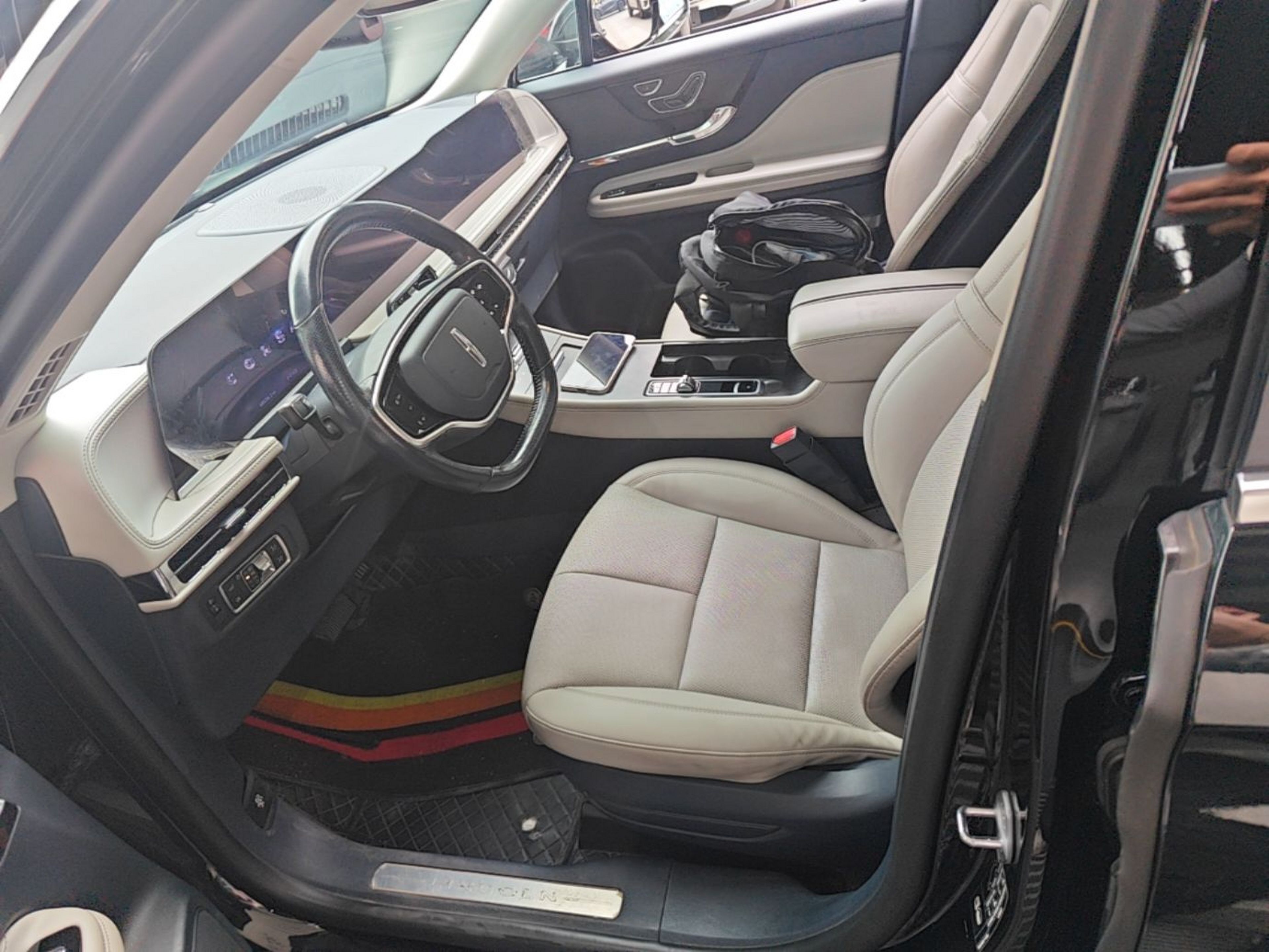 Interior delantero