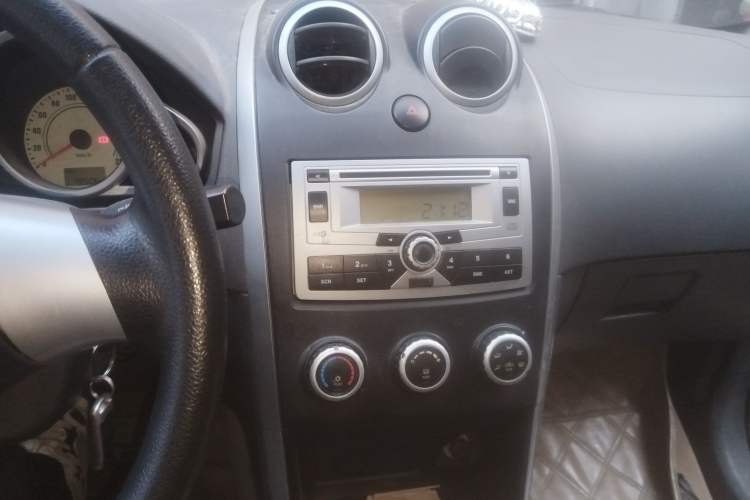 Used Haima Qubit 2012 1.3L Manual Cool Edition