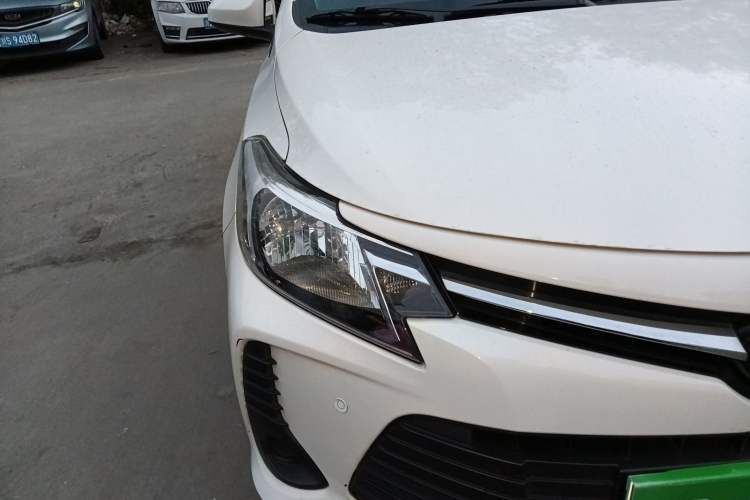 Used Toyota Vios 2021 1.5L CVT Innovation Edition Right Front Headlight