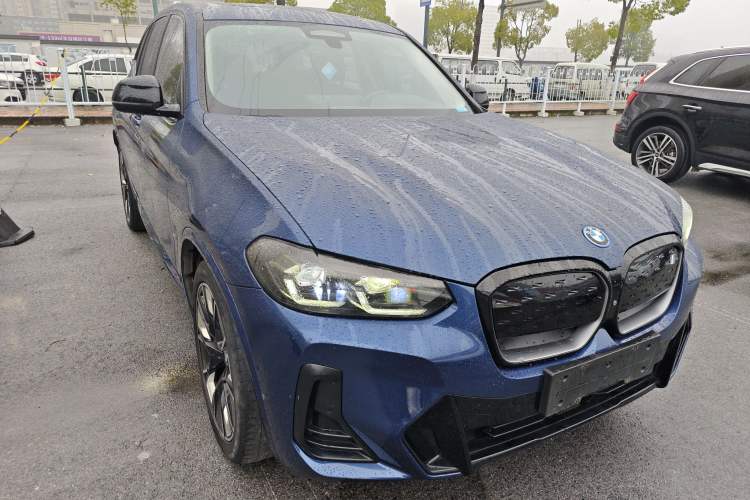 Used BMW iX3 2022 Leading Type
