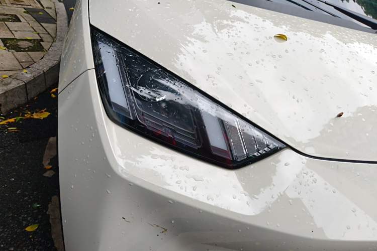 Used BYD Seagull 2024 Honor Edition 305km Dynamic Version Right Front Headlight