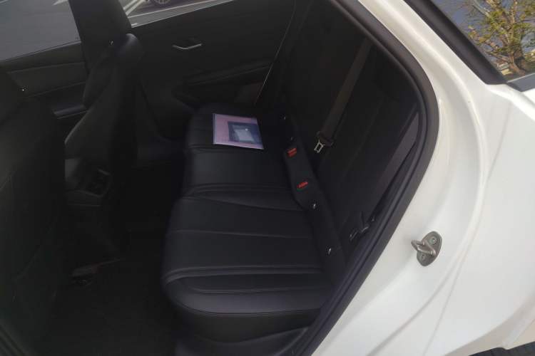 Used BYD e7 2025 Model 520 Smart Mobility Edition
