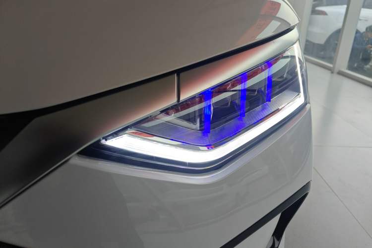 Used BYD Han 2023 DM-i Champion Edition 121KM Prestige Model