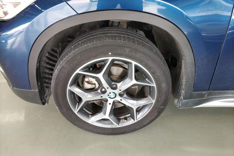 Used BMW X1 2018 sDrive18Li Luxury Model