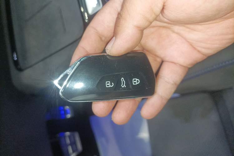 Used Volkswagen Teramont 2025 Tiguan Pro 450TSI Four-Wheel Drive Summit Edition