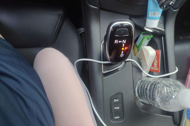 Used Cadillac XT5 2018 28E Four-Wheel Drive Leading Version Gear Lever