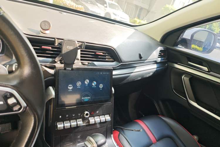 Used Haval H4 2018 Red-Label 1.5 GDIT DCT Fashion Edition
