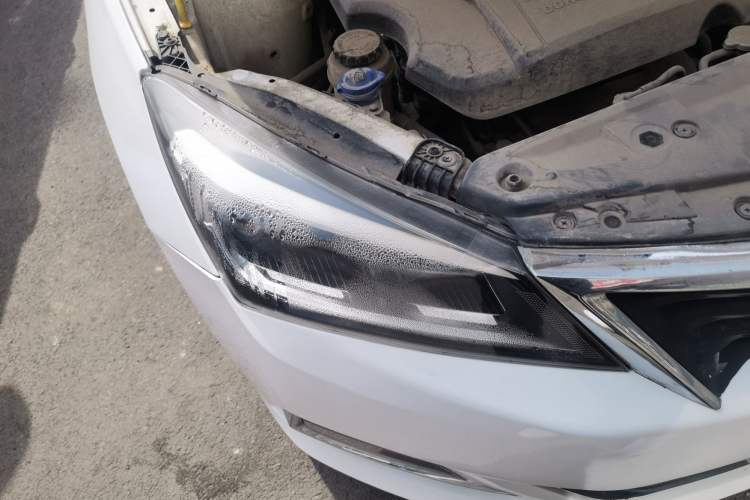 Used Changan Alsvin V7 2015 1.6L Manual Enjoyment Model China IV Standard
