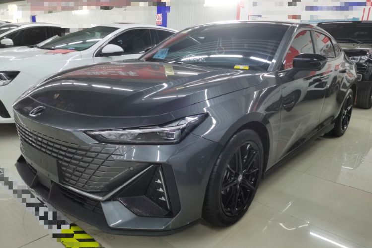 Used CHANGAN UNI-V 2022 1.5T Prestige Version