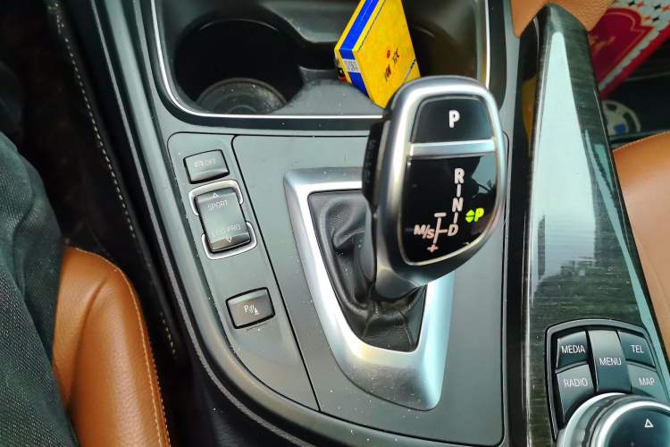 Used BMW 4 Series 2014 428i Convertible Design Package