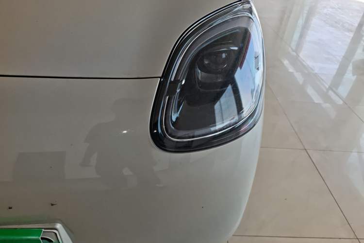 Used Wuling Hongguang MINIEV 2025 Four-Door Version Premium Edition Left Front Headlight