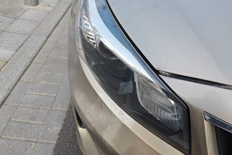 Used Kia K3 (Kai Shen) 2017 1.6T Automatic GLS Right Front Headlight