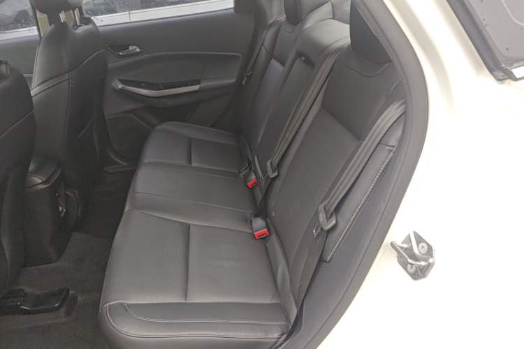 Used Ford Escort 2017 Happiness Edition 1.5L Automatic Fashion Version
