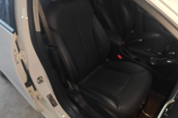 Used Buick GT 2019 18T Automatic Connected Elite Model China VI Standard Right Front Seat