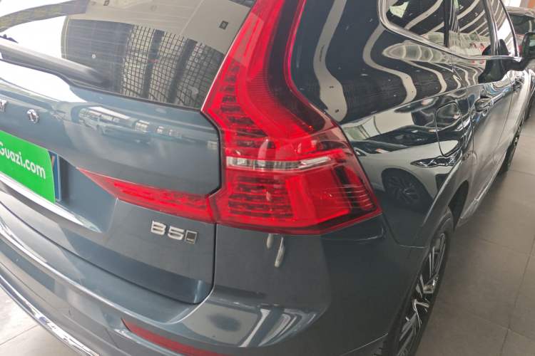 Used Volvo XC60 2022 B5 4x4 Smart Luxury Edition