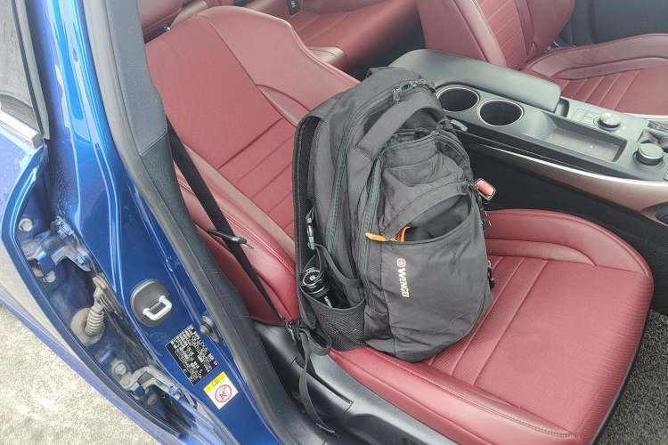 Used Lexus IS 2015 200t F SPORT
