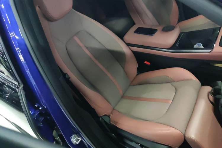 Used Nio EC6 2020 605 km Sport Edition