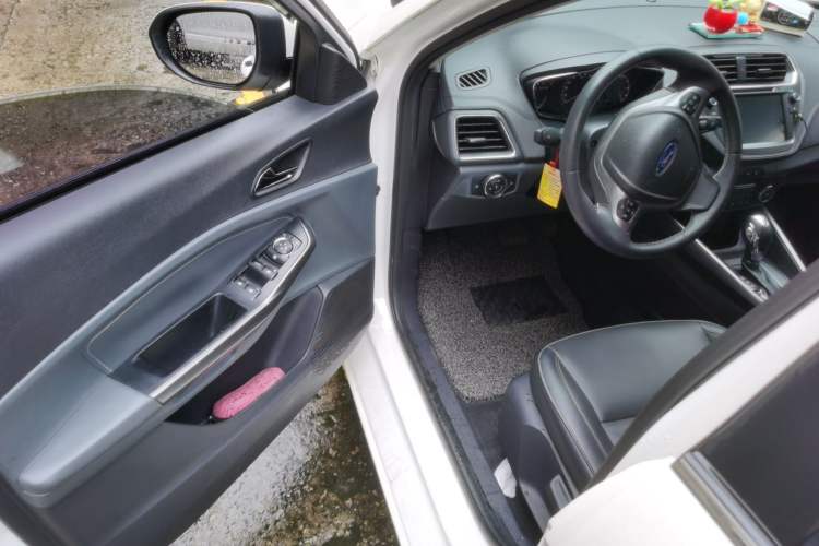 Used Ford Escort 2017 Happiness Edition 1.5L Automatic Fashion Version